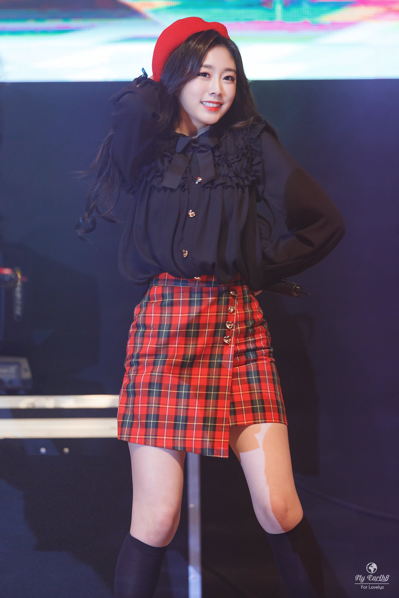
러블리즈 서지수, 빵모자 쓴 사막여우
