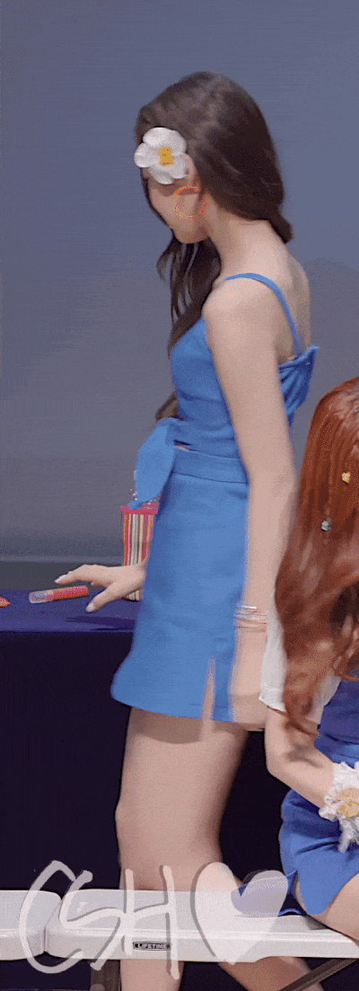 
오마이걸 아린, 으른 막내
