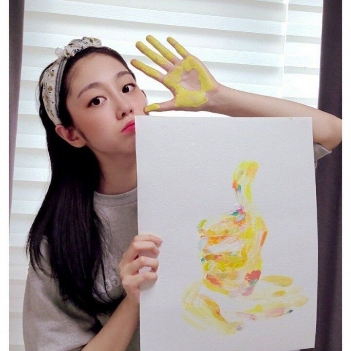 
사막 여우 지수 근황 (러블리즈)
