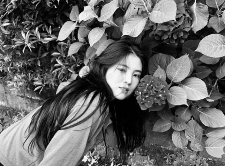 
한소희 여친짤 모음
