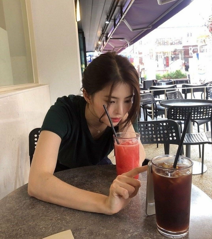 
한소희 여친짤 모음
