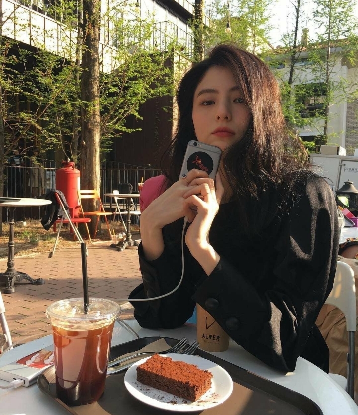 
한소희 여친짤 모음
