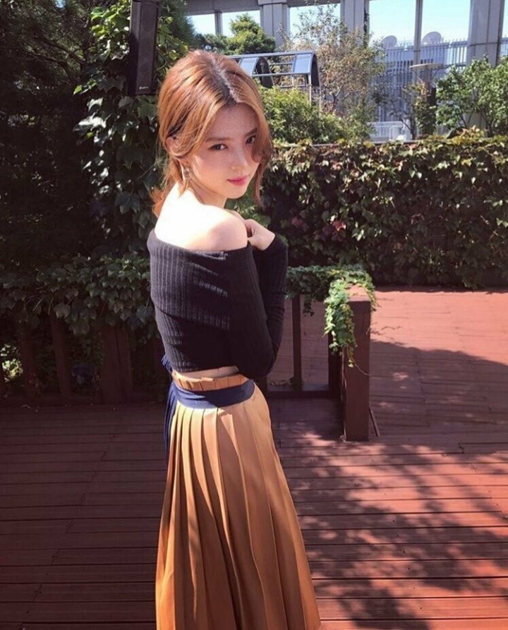 
한소희 여친짤 모음
