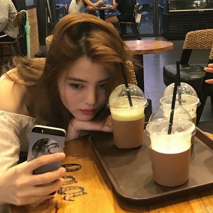 
한소희 여친짤 모음
