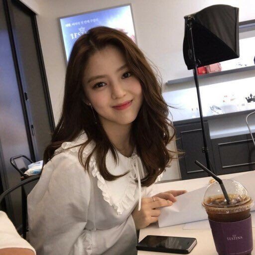 
한소희 여친짤 모음
