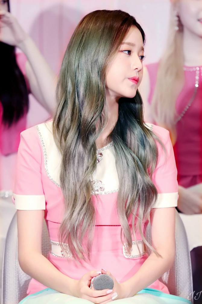 
핑크~핑크~ 장원영
