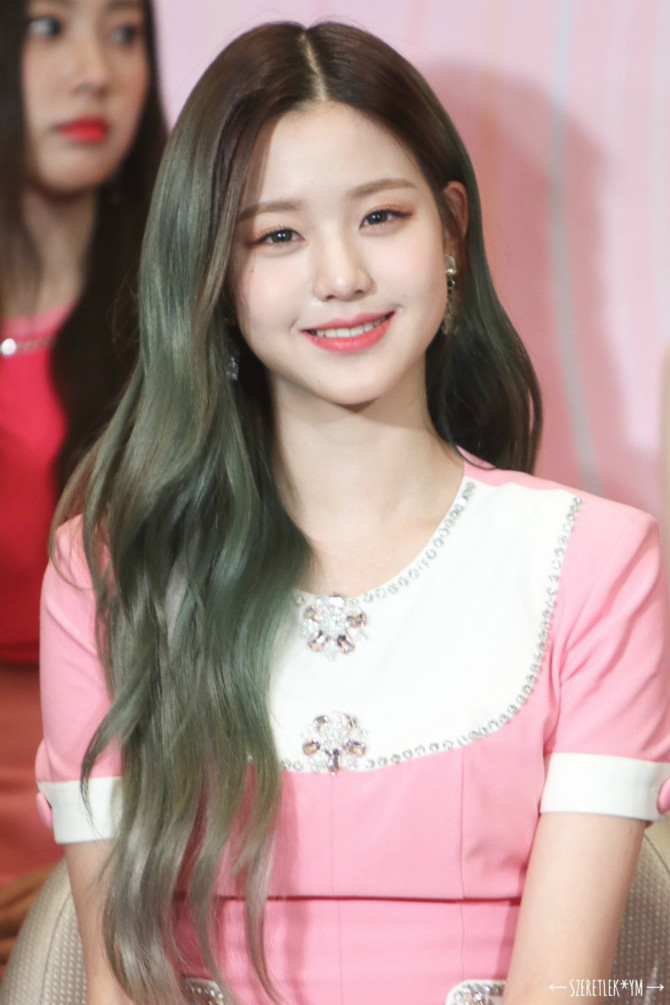 
핑크~핑크~ 장원영
