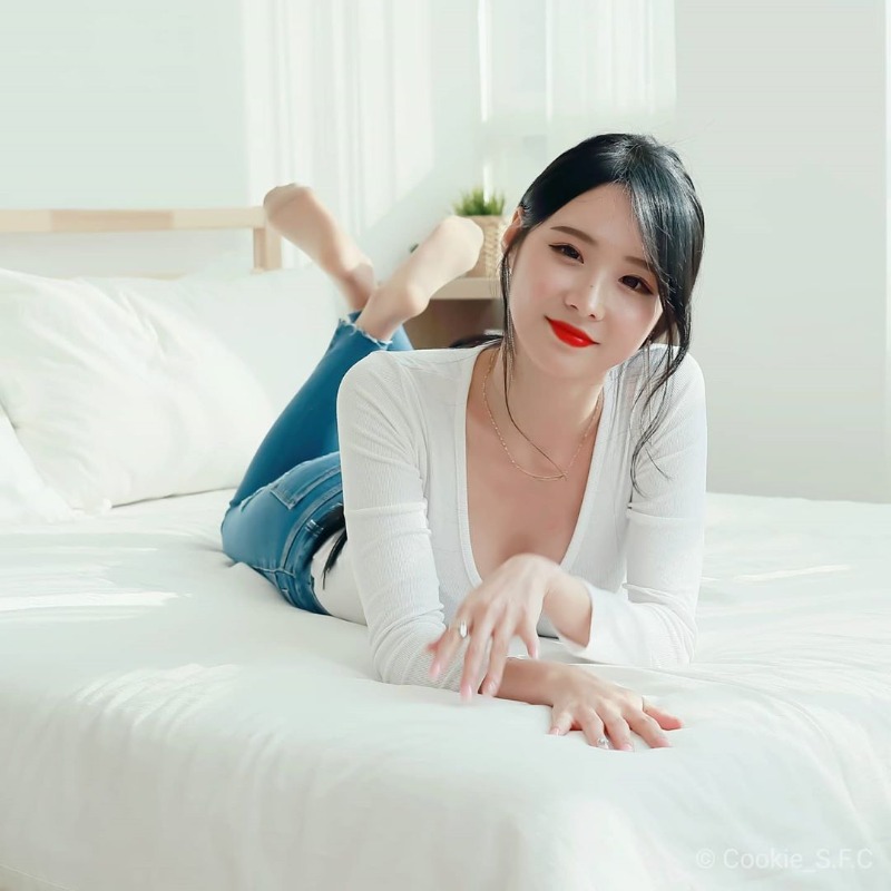 
Ha Bin 하빈
