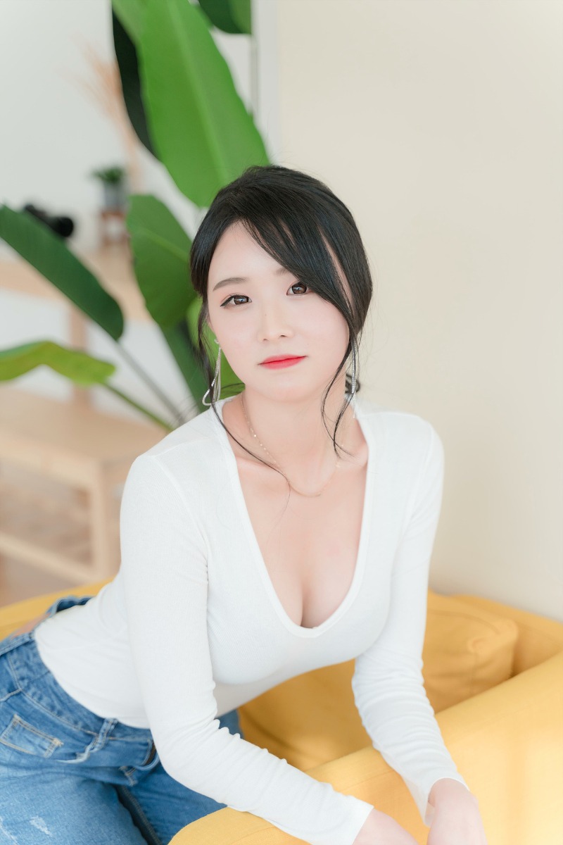 
Ha Bin 하빈

