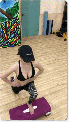 
(ㅇㅎ) 운동하는 여자
