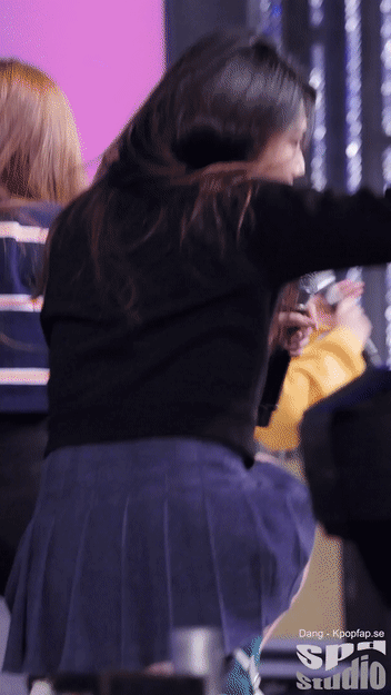 
조이
