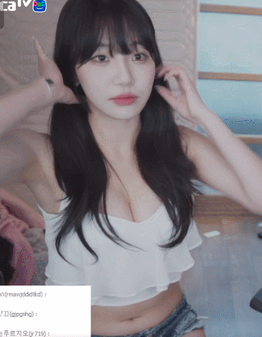 
팔드는 수련
