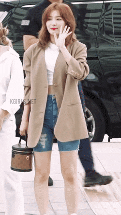 
타이트한 슬기
