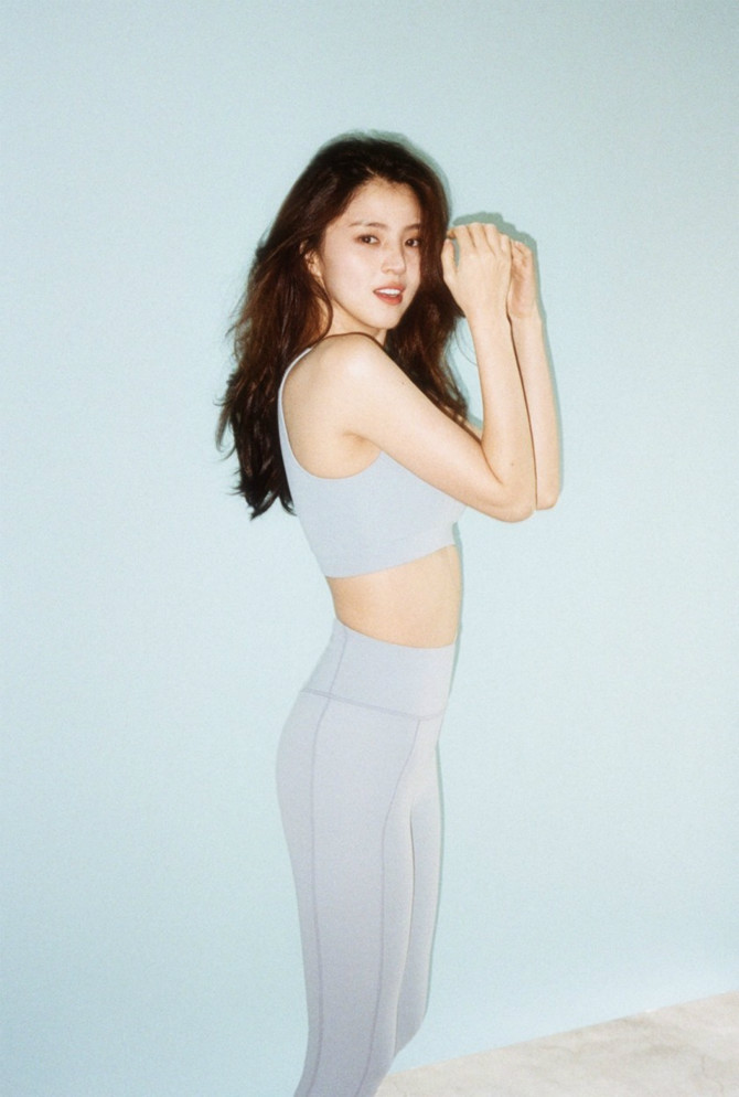 
한소희 레깅스 화보
