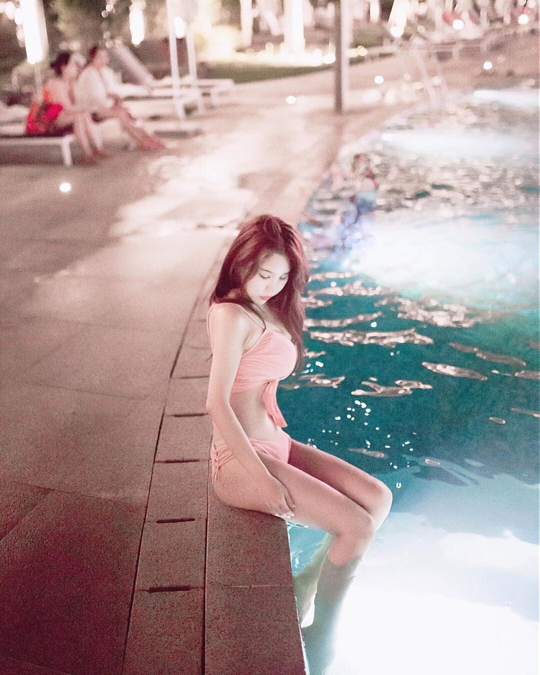
참 인증 하신 쮸리 비키니
