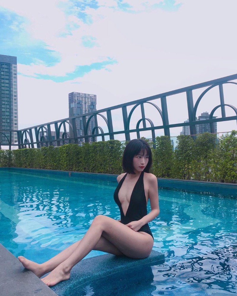 
수영복
