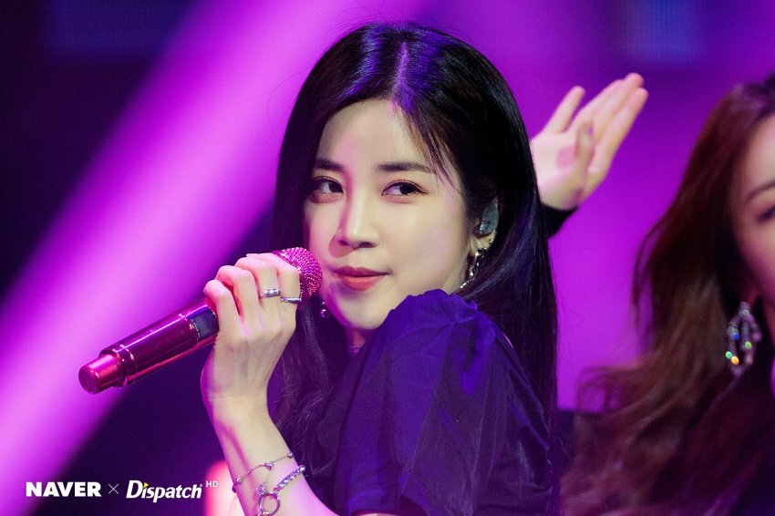 
에이핑크, 틱톡 라이브 스테이지 프럼 서울 디스패치 포토
