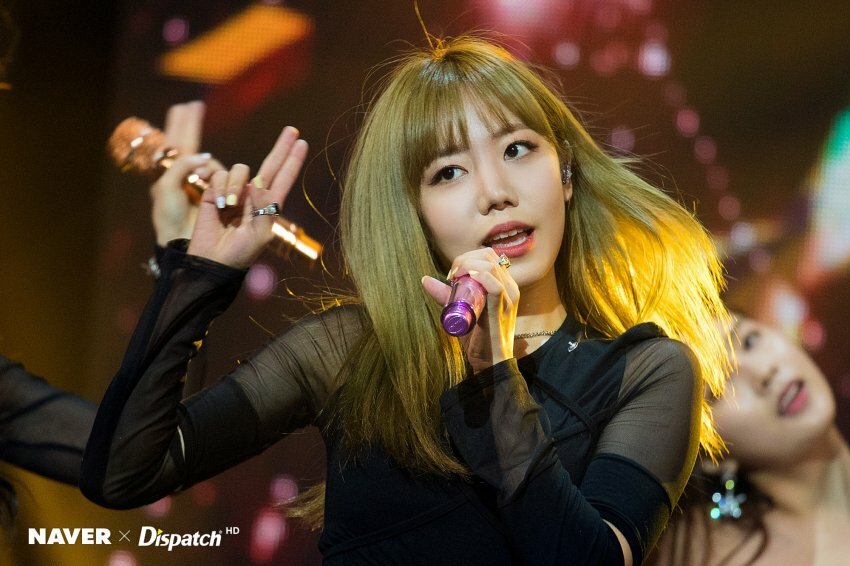 
에이핑크, 틱톡 라이브 스테이지 프럼 서울 디스패치 포토
