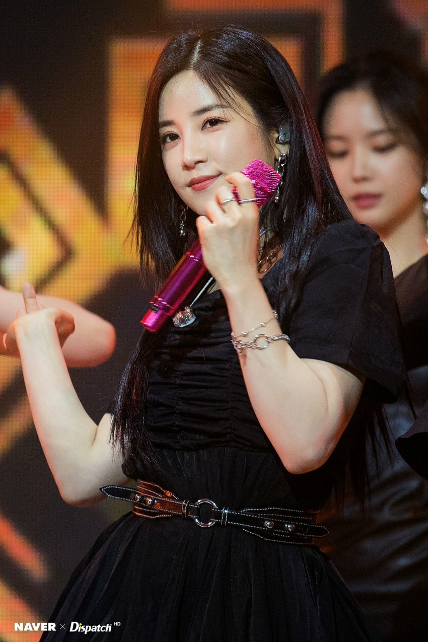 
에이핑크, 틱톡 라이브 스테이지 프럼 서울 디스패치 포토
