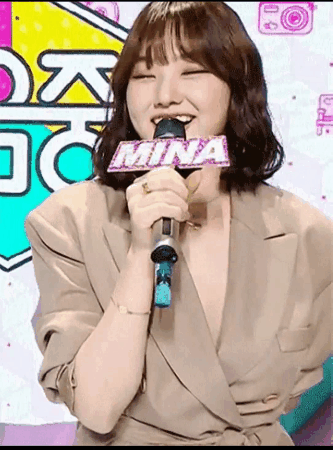 
미나가 누구죠?
