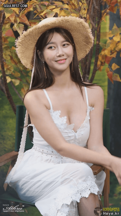 
레이싱모델 반지희
