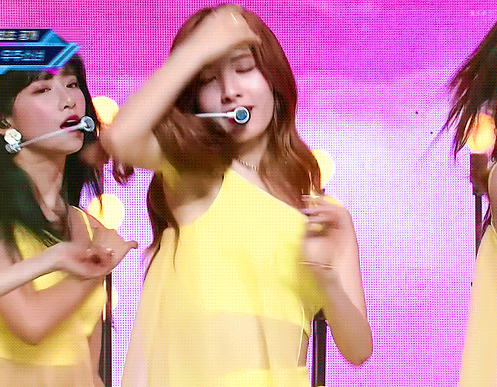 
컴백한 우주소녀 보나 비주얼.jpgif
