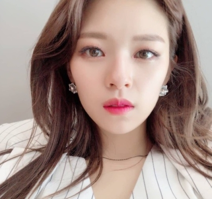 이 아이 이쁘군요