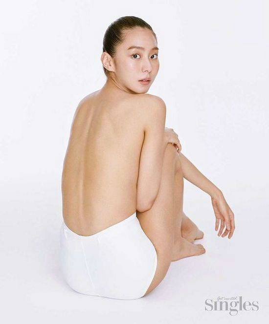 
유이, 파격 세미누드
