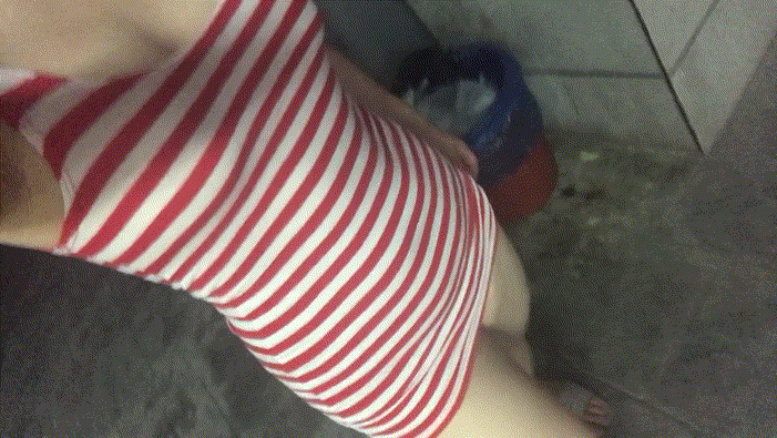
분리수거하는 뇨자
