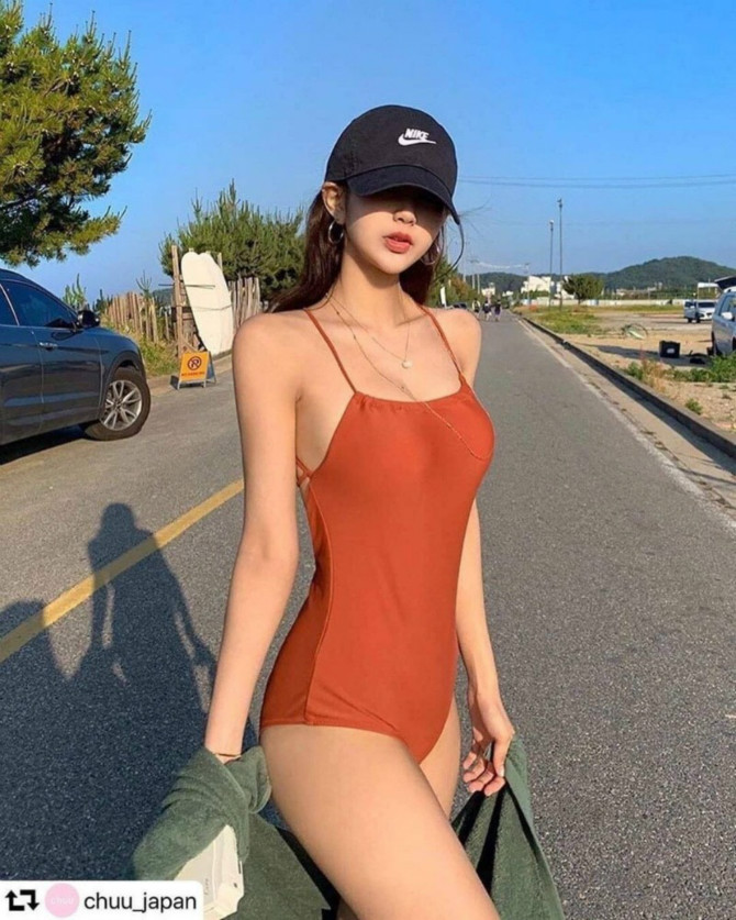 
한국에서 활동중인 일본 피팅모델
