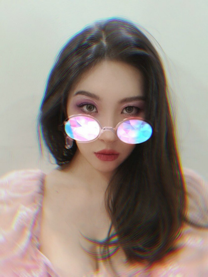 
핑크핑크한 선미 셀카
