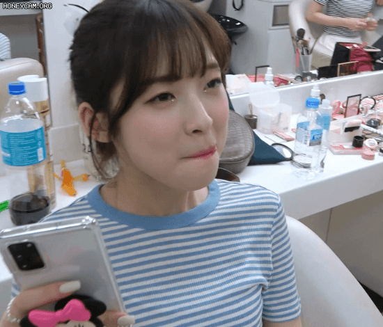 
오마이걸 단발즈 아린 비니
