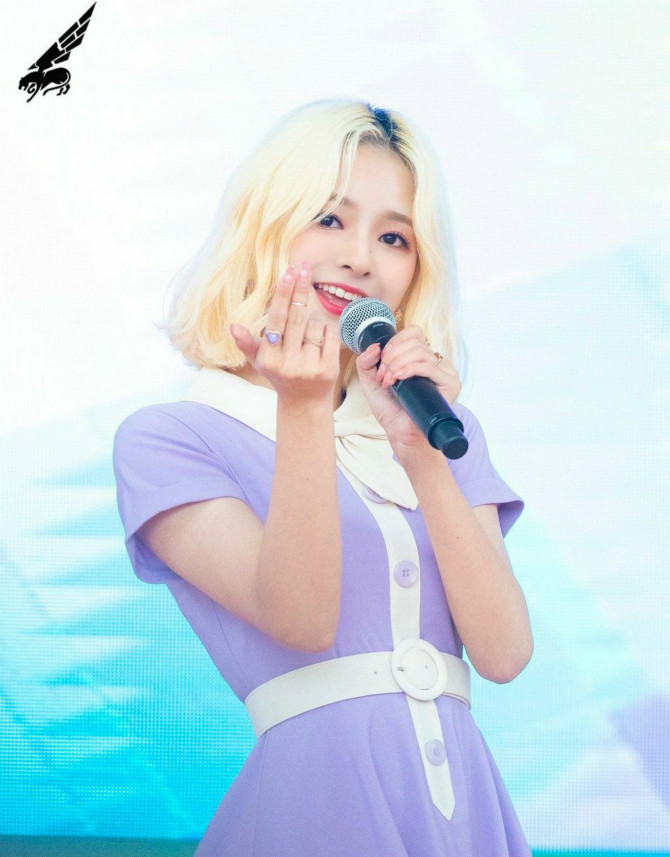 
이나경 연보라 원피스 (프로미스_9)
