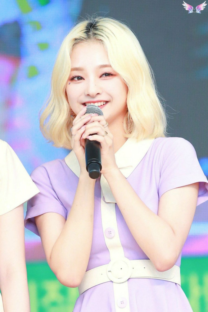 
이나경 연보라 원피스 (프로미스_9)
