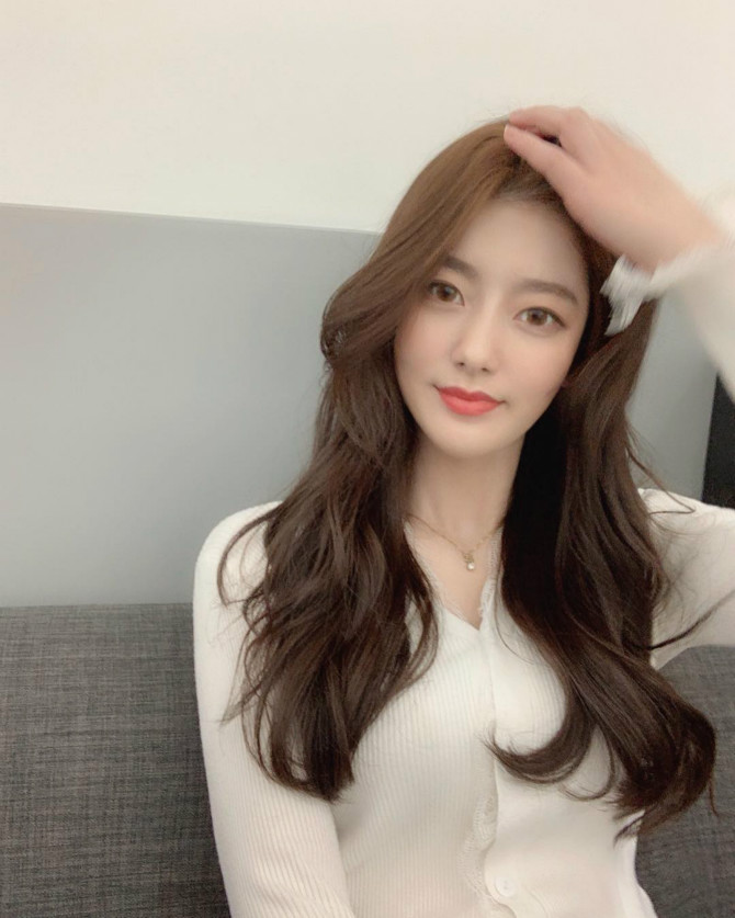 
이쁜 인스타녀
