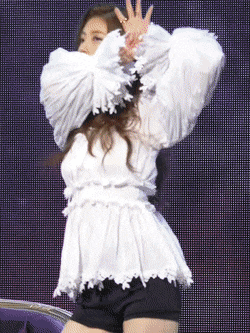 
수지
