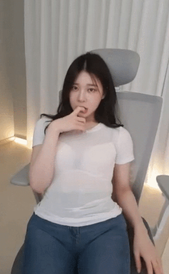
형님들 모두 불금 되세요 후방
