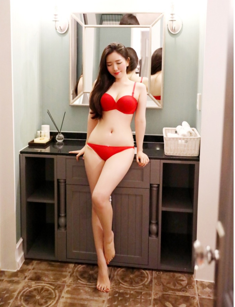 
귀여운여자?
