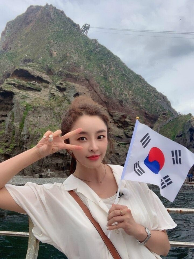 
독도에 간 정유미
