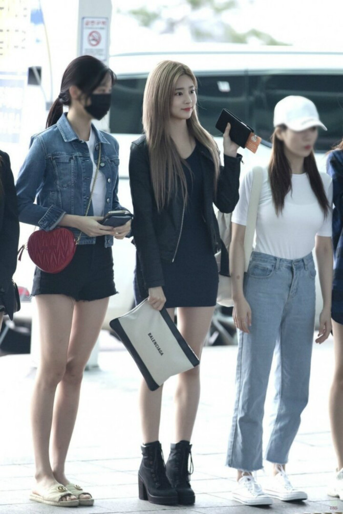 
다리가 엄청 긴 연예인
