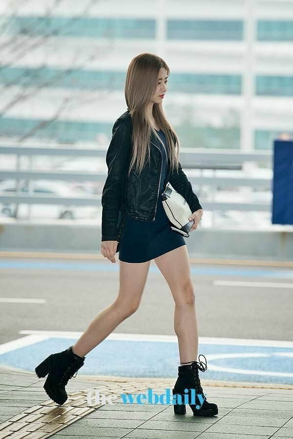 
다리가 엄청 긴 연예인
