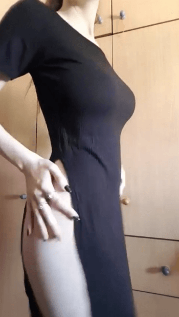 피부가 뽀얀 처자