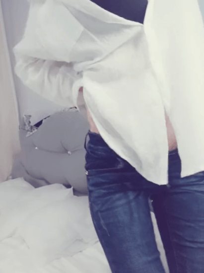 청바지가 잘 어울리는 여자~