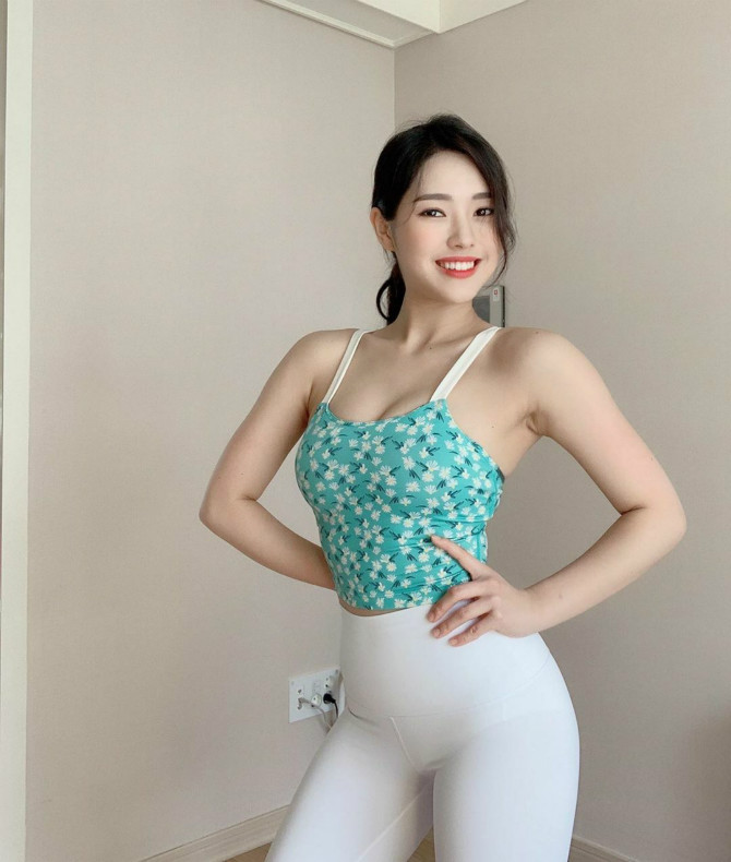 
ㅇㅎ) 요가강사 정현아
