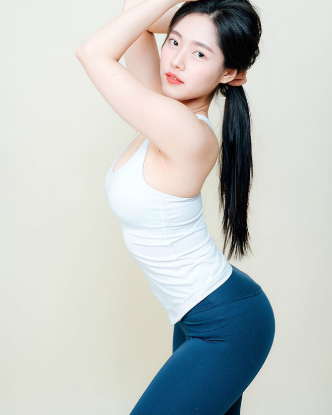 
ㅇㅎ) 요가강사 정현아
