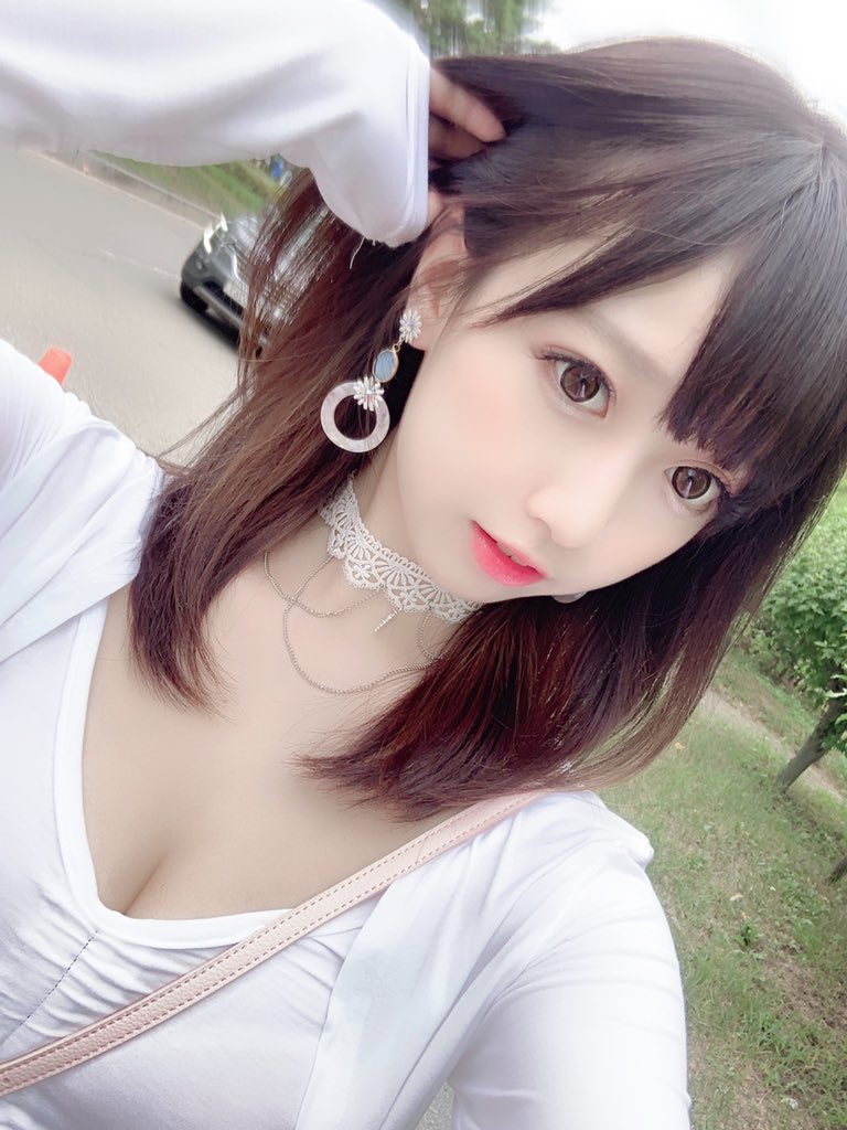 
코스프레녀(일상복)
