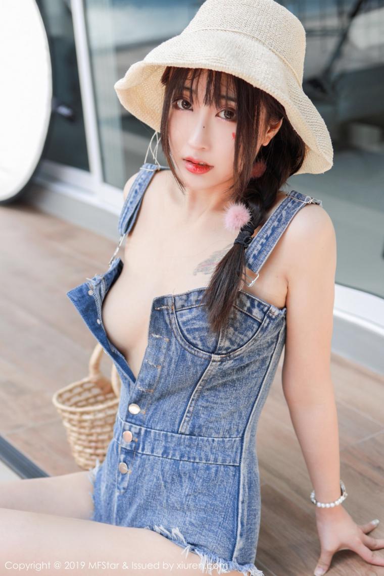 
멜방 핫팬츠
