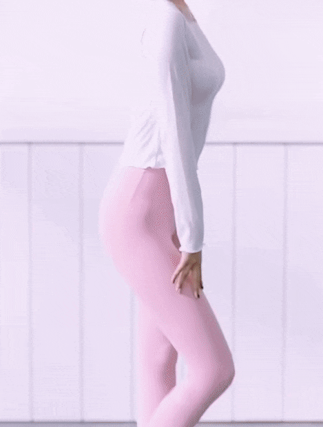 
레깅스 아담한몸매
