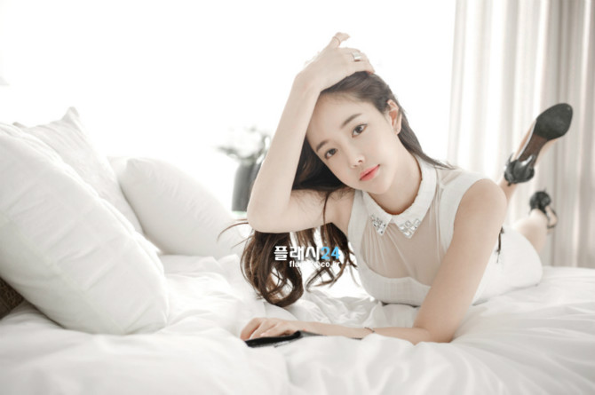 
피팅모델 얼짱 반서진
