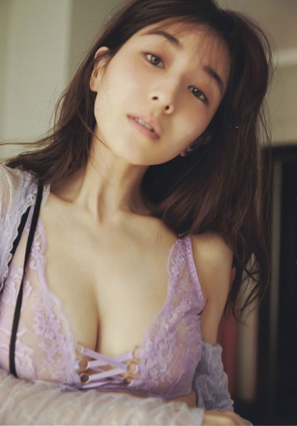 성진국의 아나운서 화보